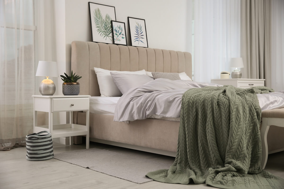 Best AC temperature for sleeping: bedroom with an unmade bed