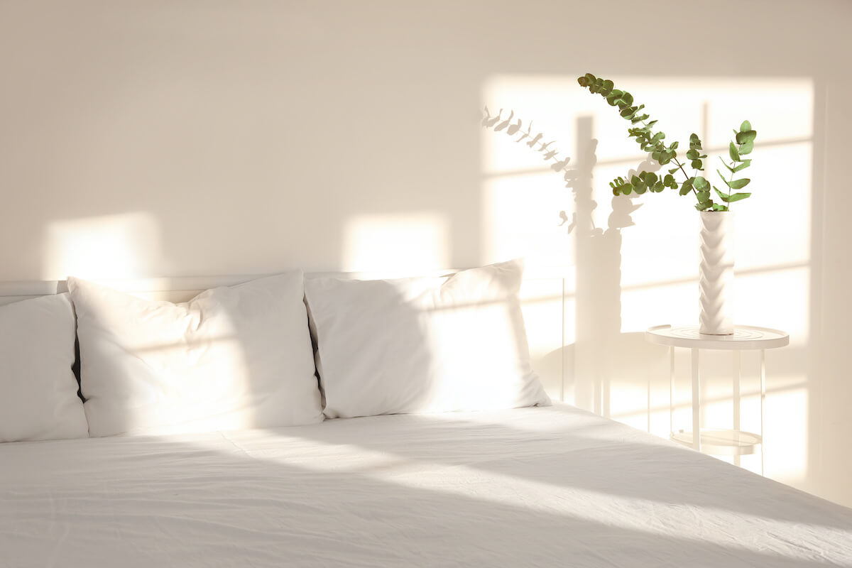 biological clock: bed with white sheets